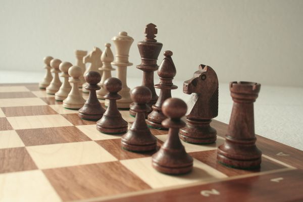 Wooden Chess Set No: 6, KH 97 mm, donker bord