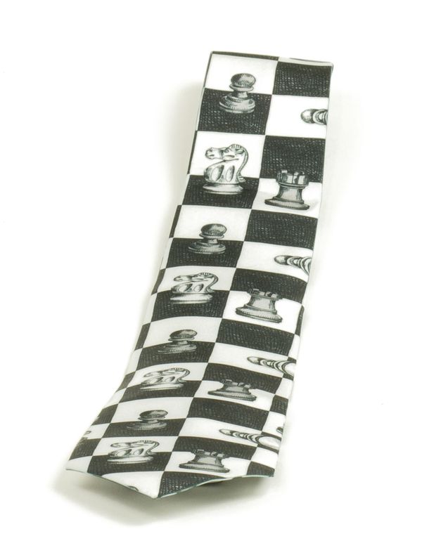 Chess-tie "Triple"